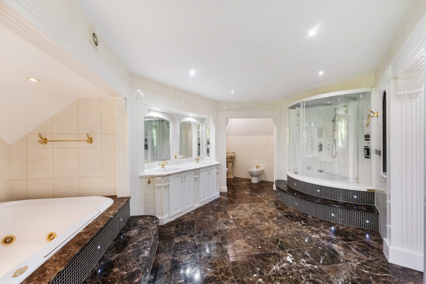 Images for The Ridgeway, Westbury-on-Trym, Bristol EAID:1234 BID:1234