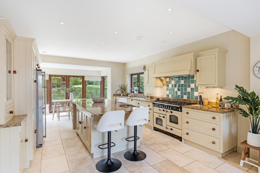 Images for Acorn Lodge, Applehayes Rise, Easton-in-Gordano, Bristol, Somerset, BS20 EAID:1234 BID:1234