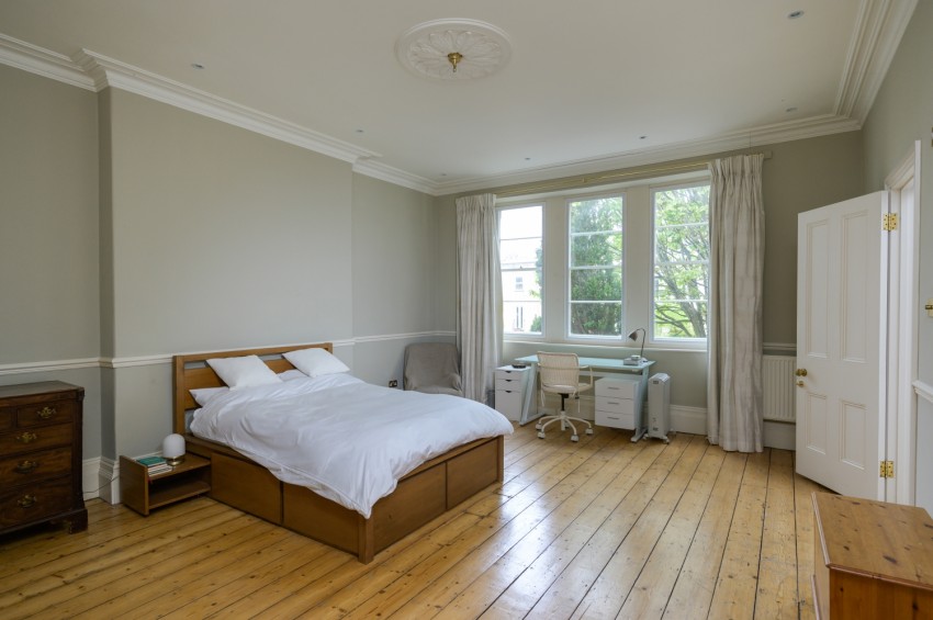 Images for Apsley Road, Clifton, Bristol, BS8 EAID:1234 BID:1234