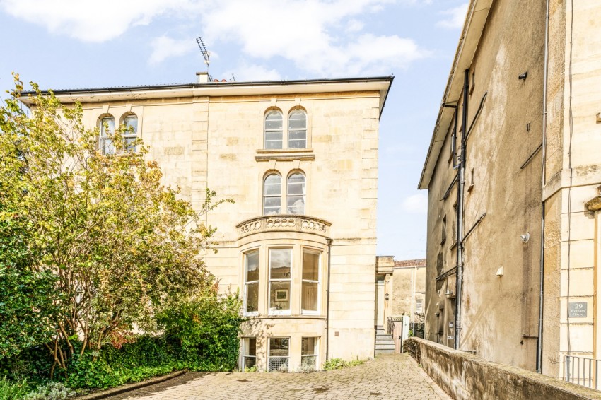 Images for Cotham Grove, Bristol, BS6 EAID:1234 BID:1234