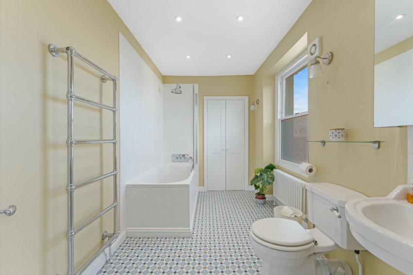 Images for Cotham Grove, Bristol, BS6 EAID:1234 BID:1234