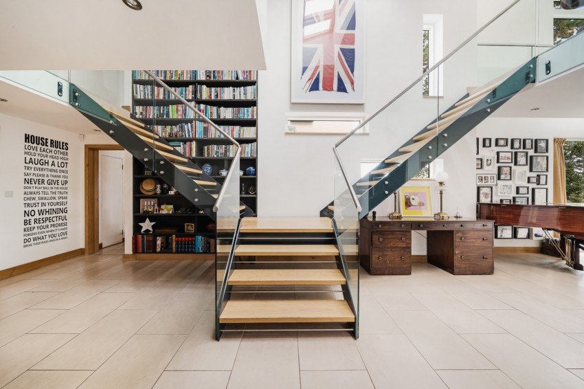 Images for Abbots Leigh, Bristol, Somerset, BS8 EAID:1234 BID:1234